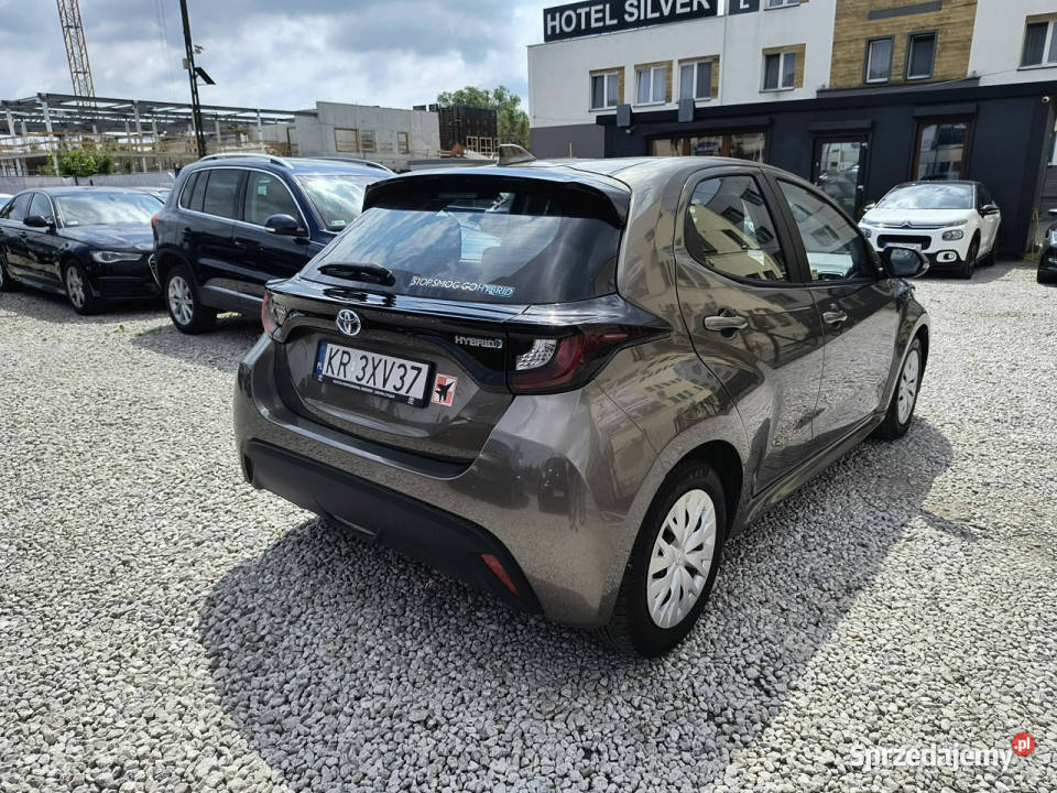 Toyota Yaris Toyota Yaris Salon mały przebieg IV elektryczne lusterka kujawsko-pomorskie