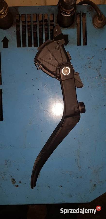 Pedał gazu 7L0723507D Pławo sprzedam