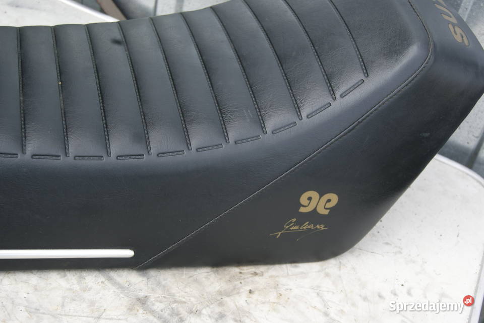 KANAPA SUZUKI LATA 70 LATA 80