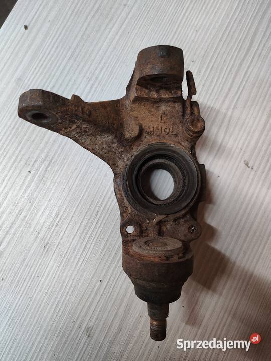 Zwrotnica przednia lewa honda TRX HN0L Wiele sprzedam