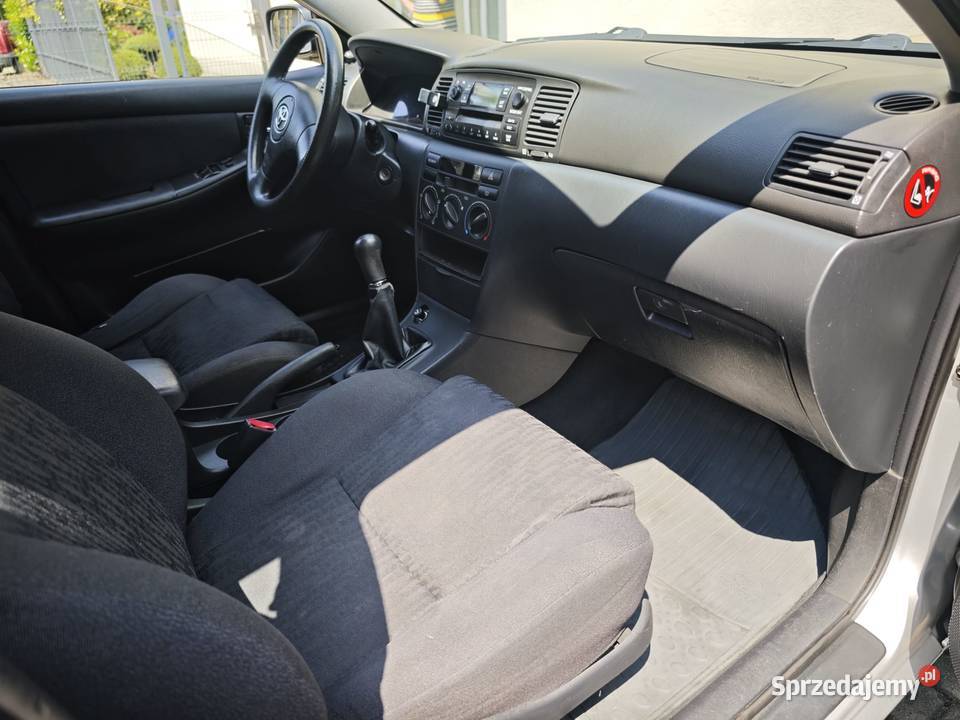 Toyota Corolla E12 111