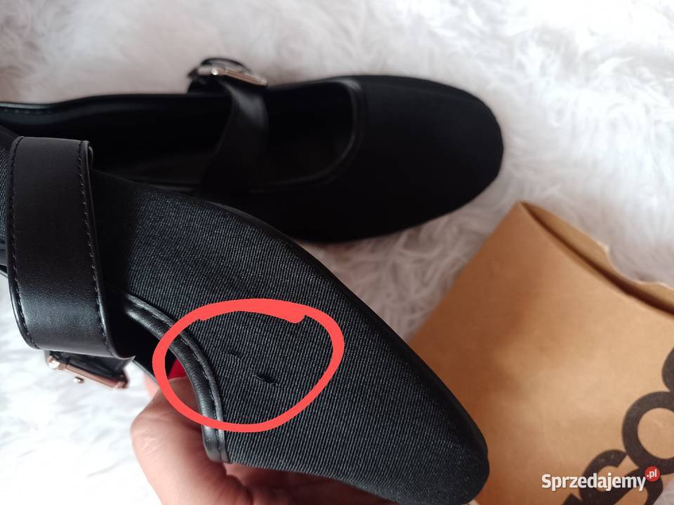 3839 ASOS Design Czarne baleriny wieczorowe z sprzedam
