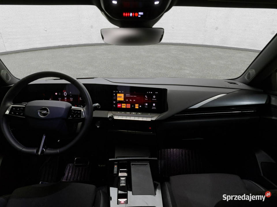 Opel Astra L 2021 Komorniki