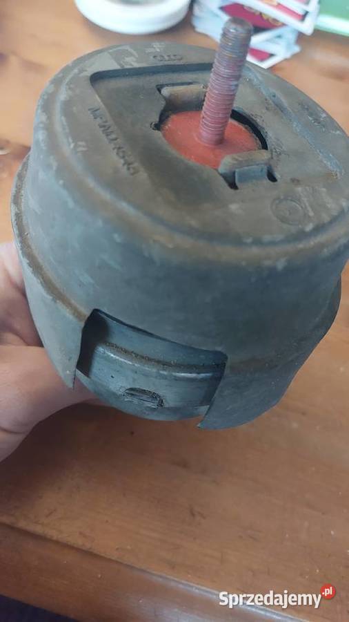 PODUSZKA SILNIKA 8E0199382B AUDI A4 B6 B7 18 20 osobowe Skwierzyna