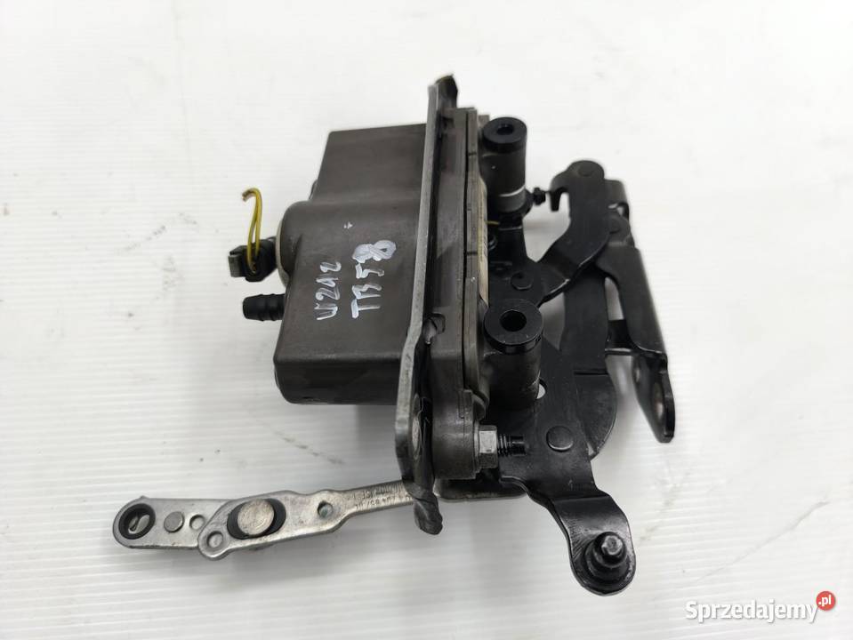 ZAWIAS MASKI NABÓJ PRAWY MERCEDES ECLASA W212