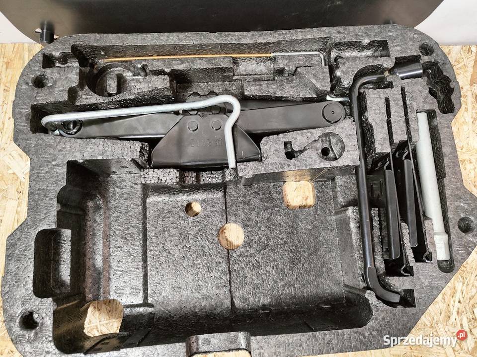 Wkład Bagażnika Lewarek Citroen C4 Picasso I Pleszew