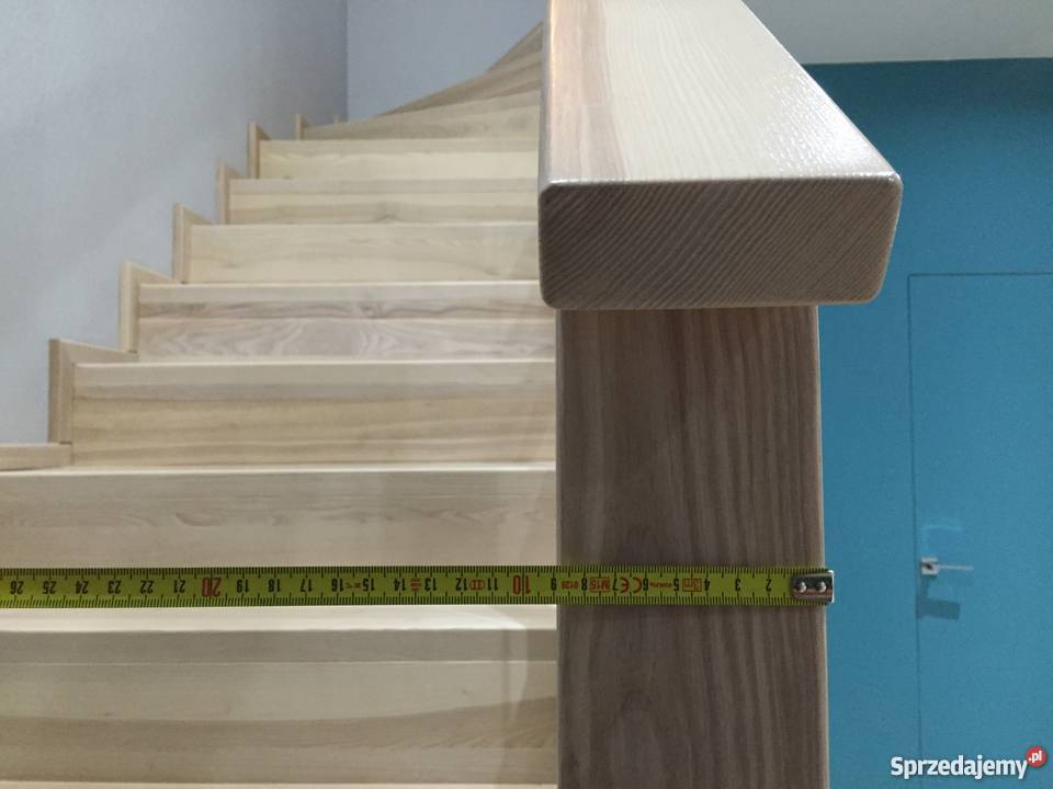 Balustrada drewniano szklana Jesion