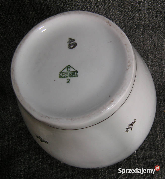 wazon porcelanowy ChodzieżPRL dolnośląskie Bartków