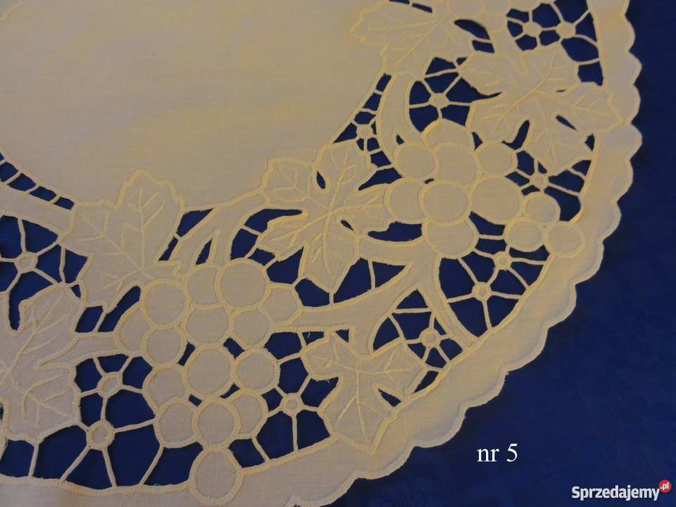 Serwety bieżniki haftowane ręcznie haft Wyposażenie wnętrz lubelskie Lublin