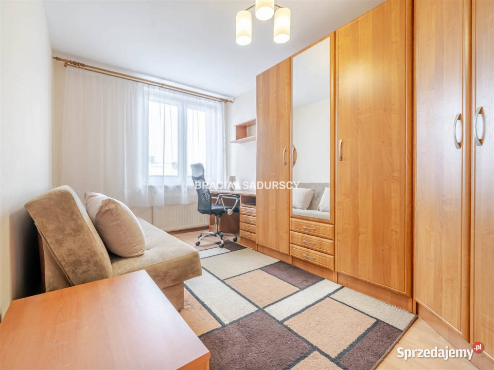 Mieszkanie 67m2 3 pokojowe Kraków Radzikowskiego Piętro 3 małopolskie