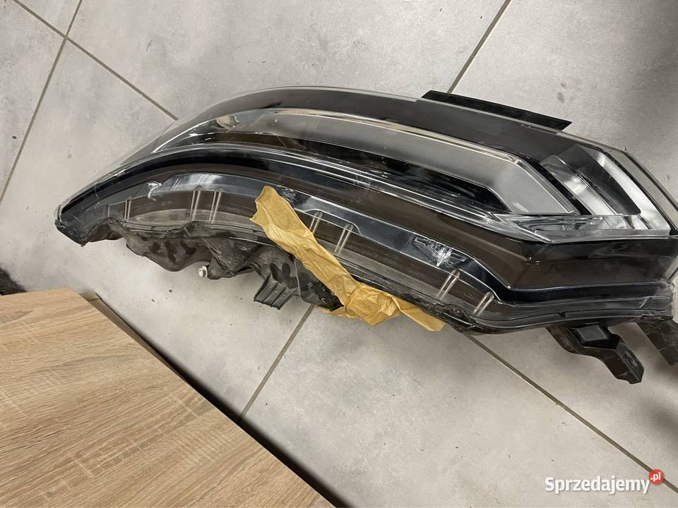 Nissan Qashqai J11 reflektor full Led kpl Kozubszczyzna - Sprzedajemy.pl