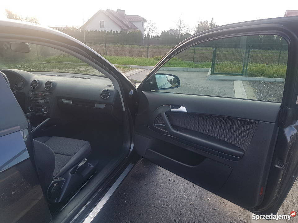Audi A3 8P 20 TDI 140 opłacony światła przeciwmgielne Hebdów sprzedam