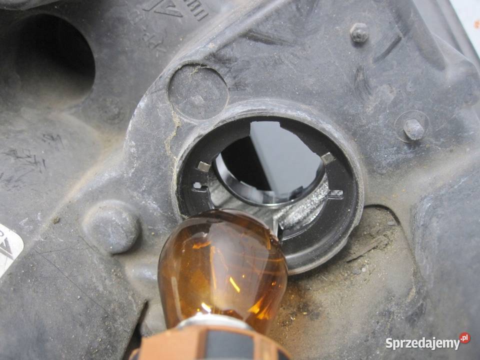 OPEL ZAFIRA C lampa lewa przód 39009023 ANGLIK Kielce