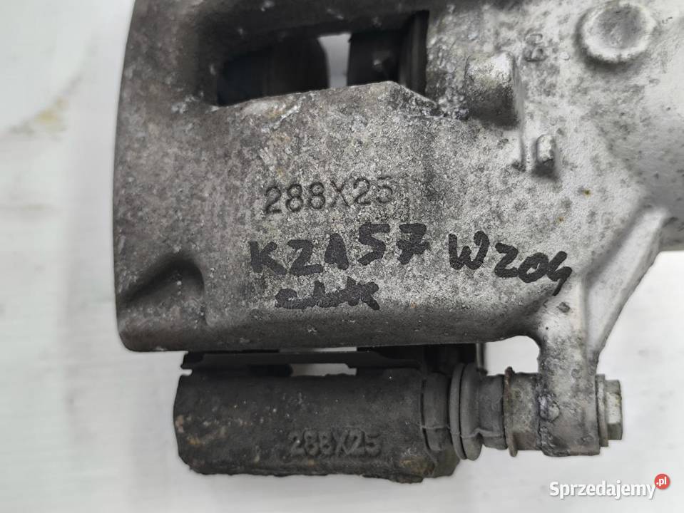 ZACISK LEWY PRZÓD MERCEDES C W204 LIFT 18 CGI Zaciski i jarzma