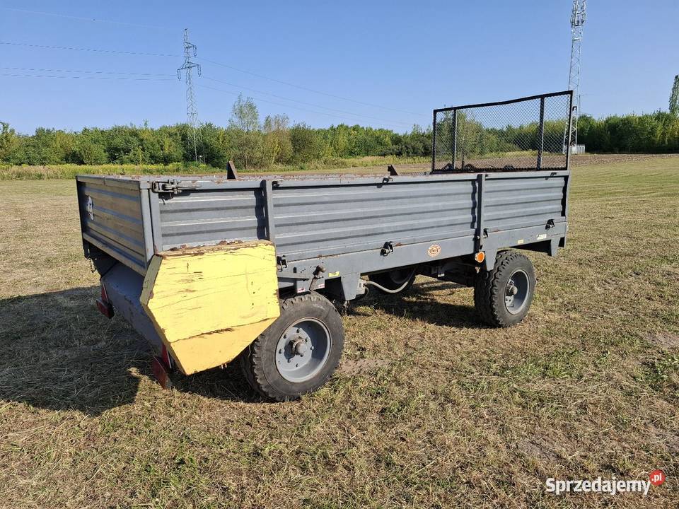 Rozrzutnik obornika CzarnaBiałostocka 4t nieuszkodzony mazowieckie