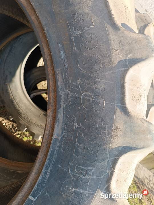 Opony BKT 42085R38 169R38 lubelskie Wojszyn sprzedam