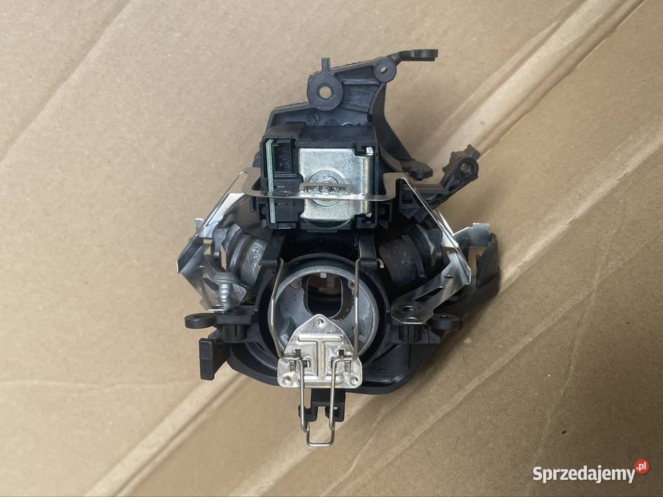 62611913 Soczewka lampy xenon bmw e90 e91 Szczecin sprzedam