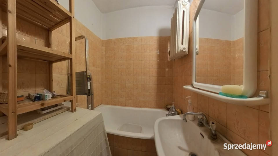 Mieszkanie o powierzchni 64m2 3 pok do remontu Piotrków Trybunalski