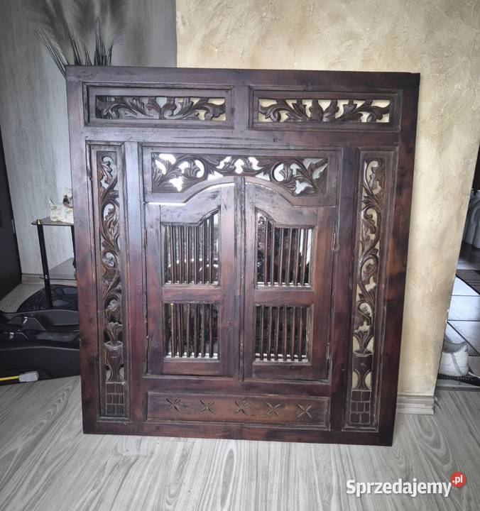 Lustro kolonialne z rzeźbioną ramą Nowa Ruda