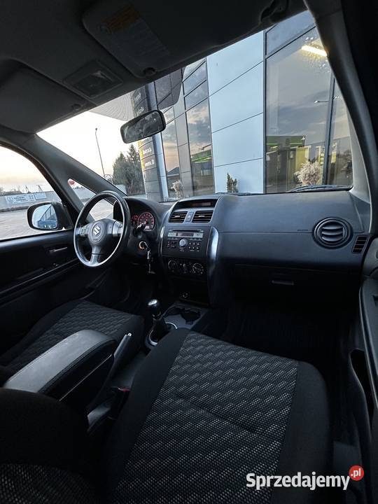 Śliczne Suzuki SX4 Benzyna Klima Super stan CD Puławy sprzedam