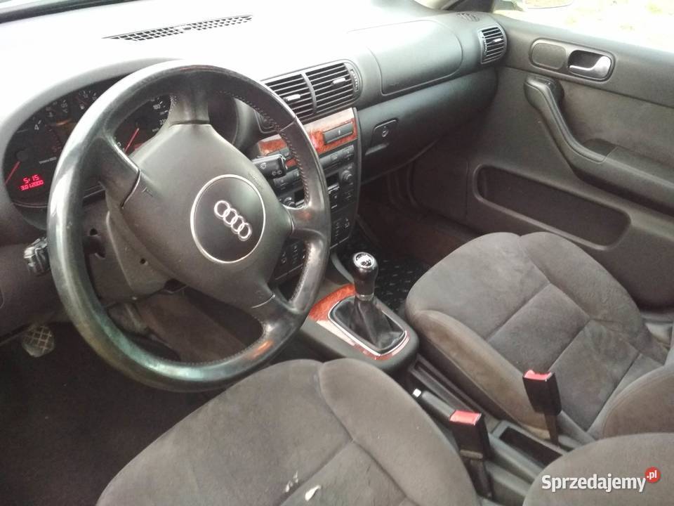 boczki z drzwi Audi A3 8L 5 drzwiowe stan sprzedam