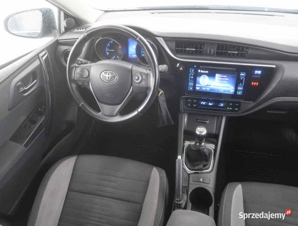 Toyota Auris 16 Valvematic nieuszkodzony