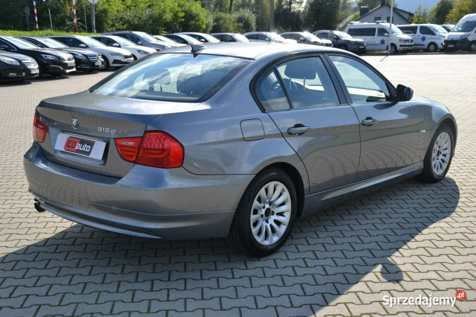 BMW 318 LIFT 20 diesel 143 6biegów ICDauto E90 Kęty