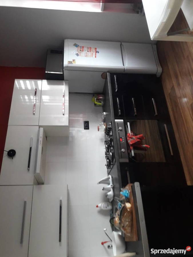 Odstąpię mieszkanie z pełnym wyposażeniem Rok budowy 1980 Mieszkania Siemianowice Śląskie sprzedam