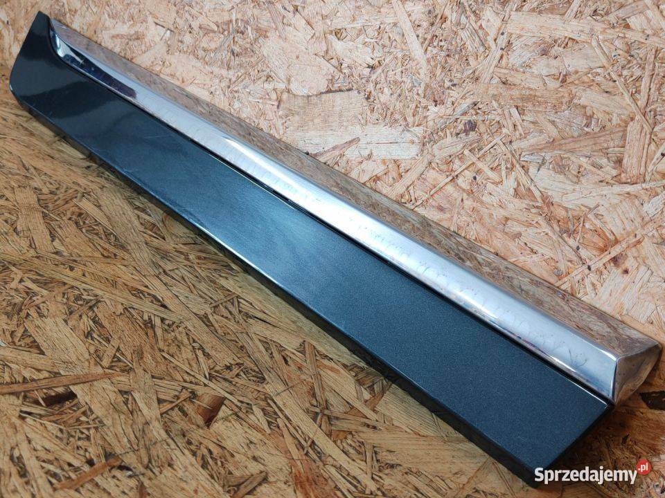 VOLVO XC60 LIFT LISTWA DRZWI PRAWY TYŁ 31333819 osobowe Pleszew