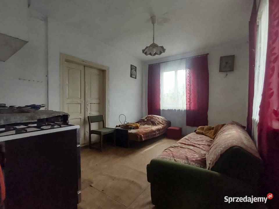 Sprzedam dom wolnostojący Radomirka 686 metrów