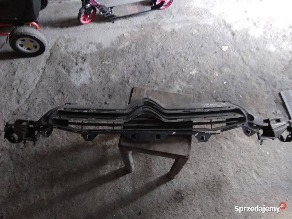 Citroen C4 II 2 wzmocnienie zderzaka czacha Karoseria