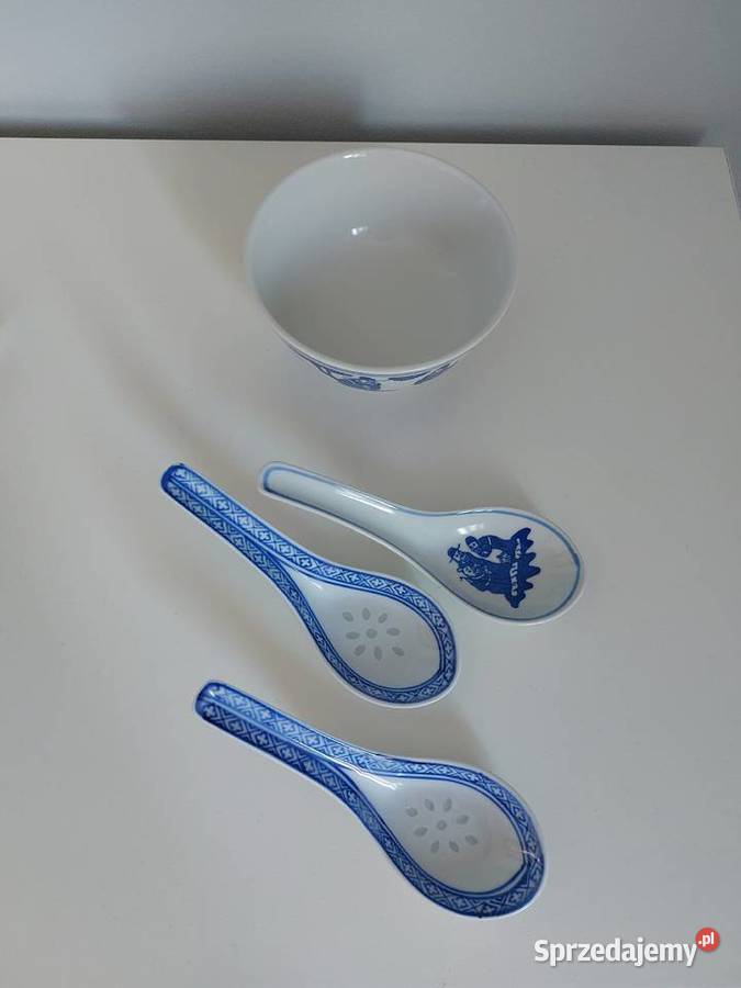 porcelanowa miseczka białoniebieska z 3 łyżkami Miski Poznań