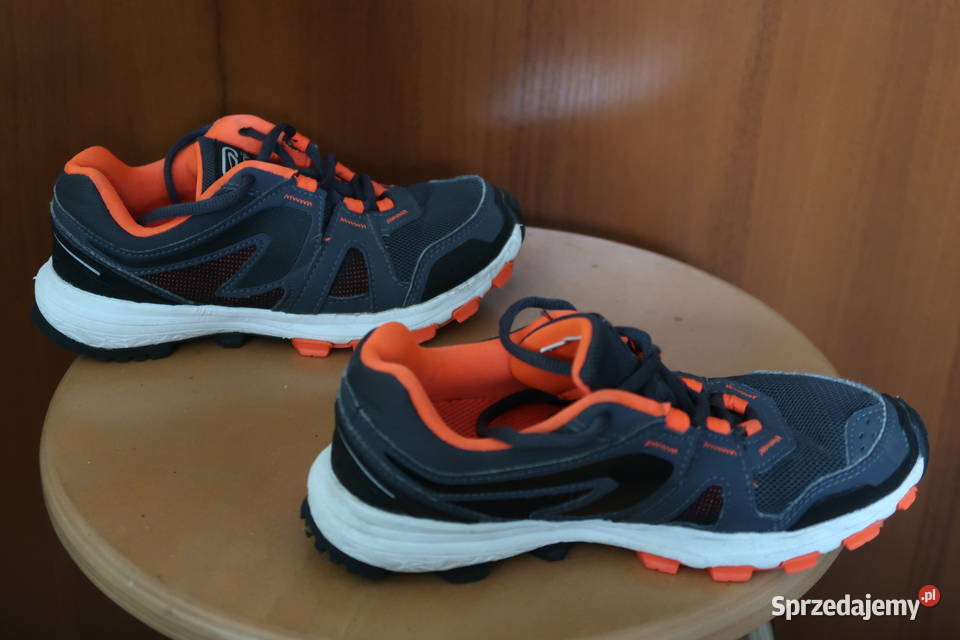 Buty chłopca firmy KALENJI 33 Siedlce