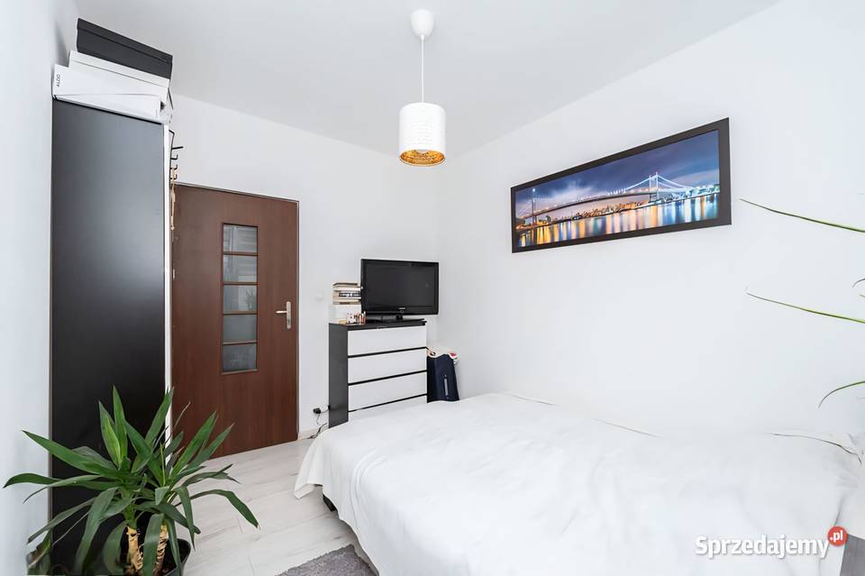 Sprzedam mieszkanie 3 pokoje balkon 60m2 Marko Marki