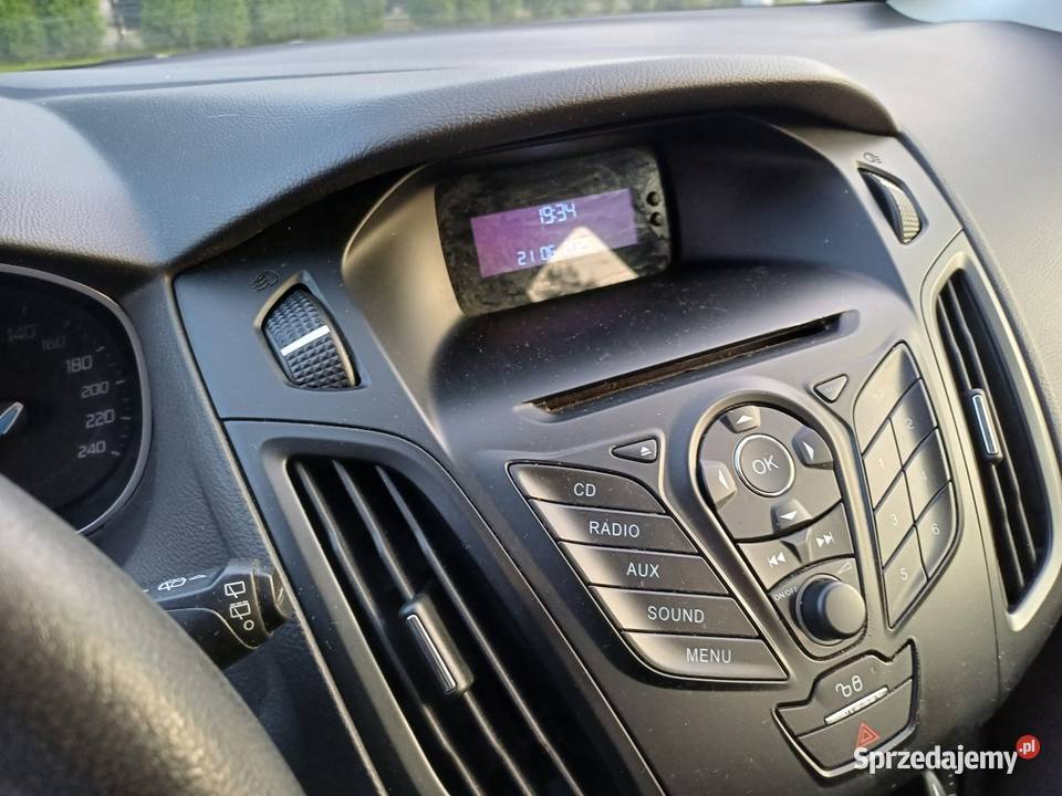 Ford Focus 16 benzyna szary Domiarki