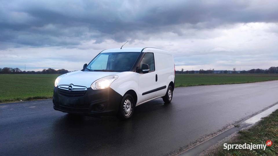 Opel Combo 16 TDCI 105 211000 Salon Polska Środa Śląska
