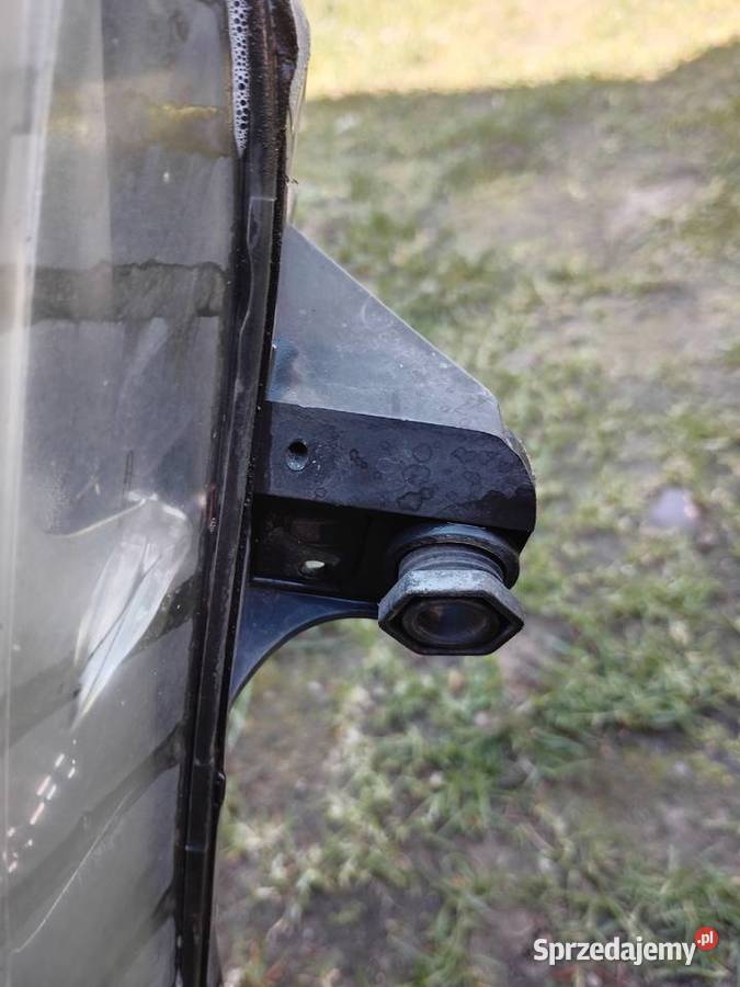 Lampa przednia lewa Golf V Motoryzacja wielkopolskie Międzychód