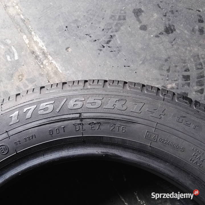 17565 R 14 DUNLOP SP 10 82 T 5 mm LATO zachodniopomorskie Kamień Pomorski