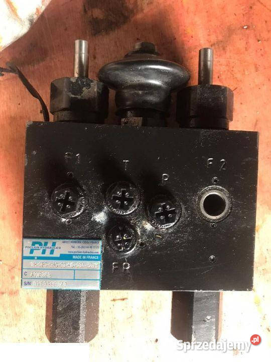 Pompa Hydrauliczna Poclain A11826E Części i osprzęt rolniczy Jastrzębniki
