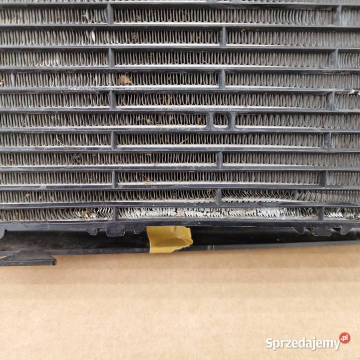 AUDI S3 8V VW CHŁODNICA WODY DODATKOWA UCHWYT Kargowa