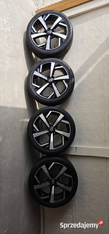 Koła alufelgi opony Nissan Qashqai 5x1143 19