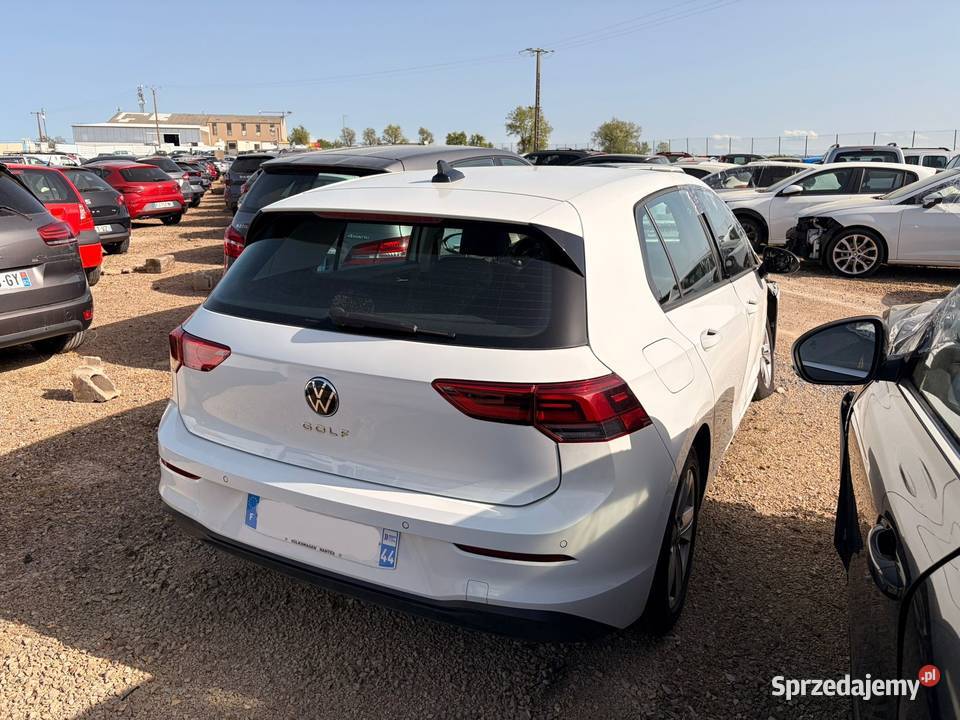 VOLKSWAGEN Golf VIII 20 TDi 116 Style GB618 Opole