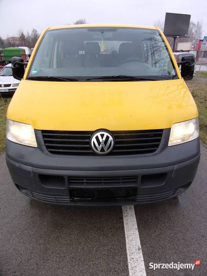 Samochód dostawczociężarowy VOLKSWAGEN T5 Rok produkcji 2009 Opoczno