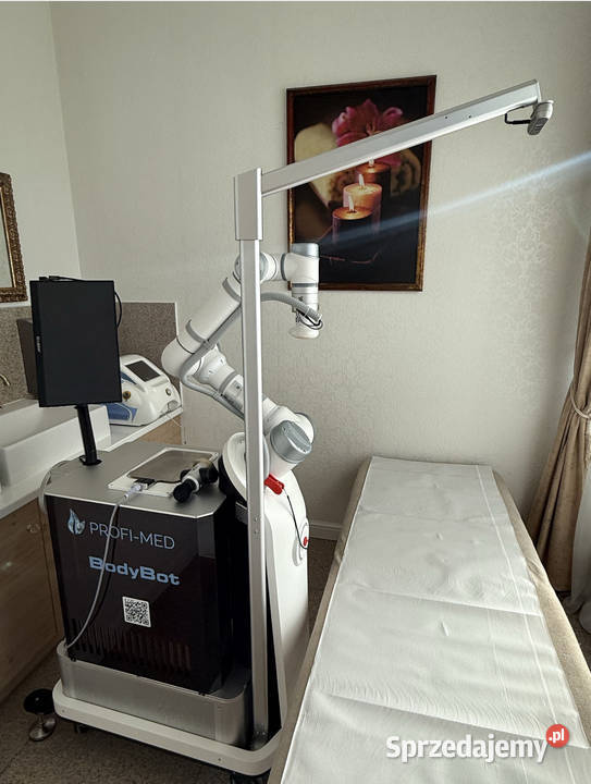 Lekko używany robot do masażu ciała na gwarancji Kosmetyka i fryzjerstwo Warszawa