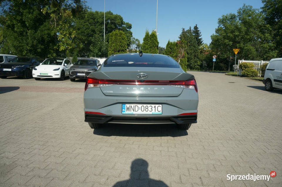 Hyundai Elantra 16123 Modern Salon Fakura Vat 23 Poznań
