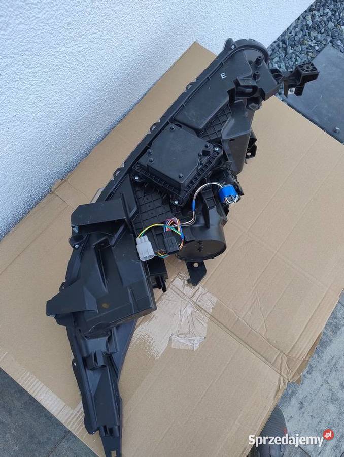 Lampa Mitsubishi Eclipse Cross prawa W3153 Międzychód