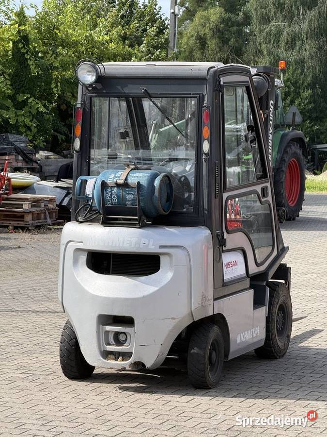 Wózek widłowy Nissan 15 tony udźwig 1500 maszt