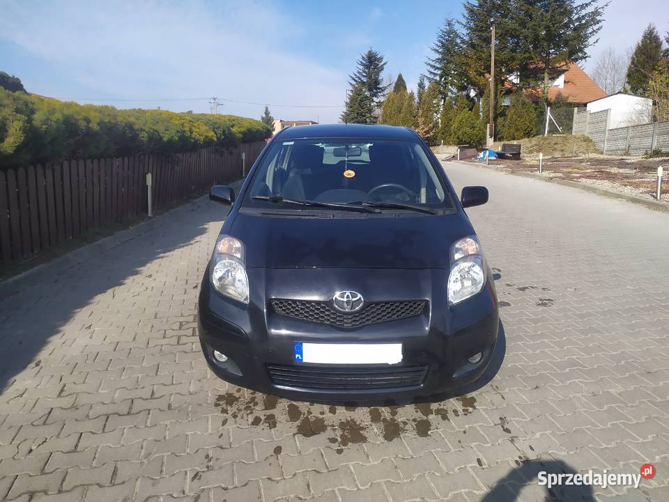 toyota yaris 14D4 90 134 Miechów-Charsznica