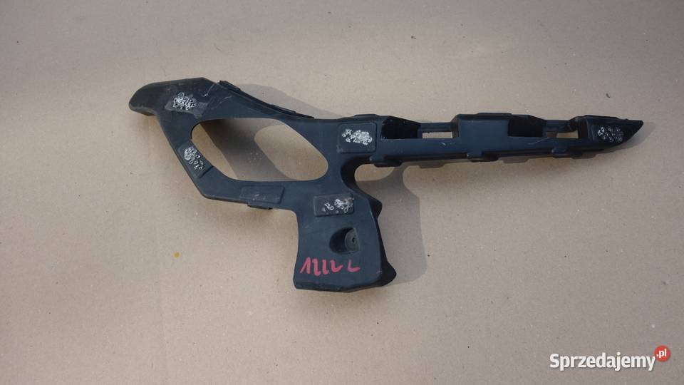 MEGANE IV ŚLIZG LEWY ZDERZAKA PRZÓD MOCOWANIE osobowe śląskie Ruda Śląska