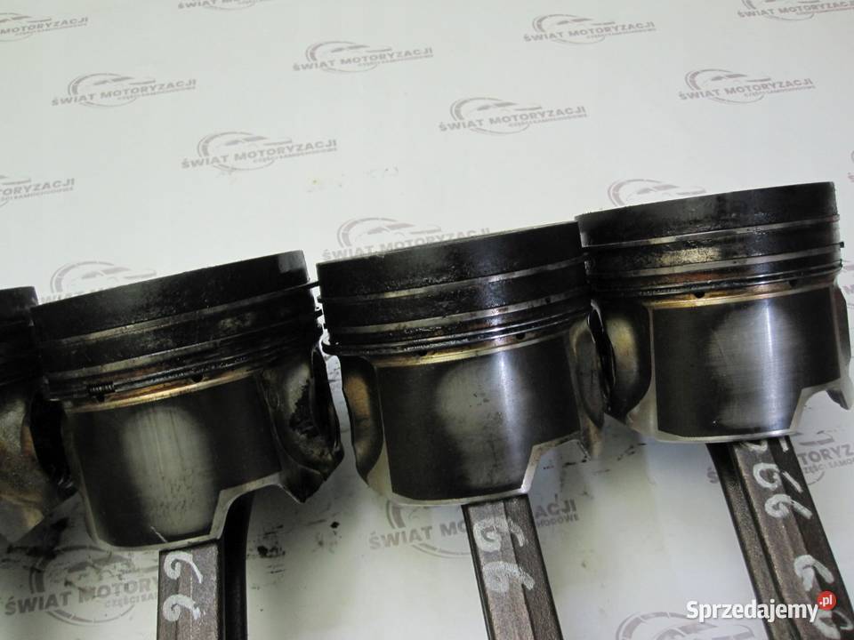AUDI A5 27 TDI V6 CGK 09R 190 159 83L82 TŁOK osobowe